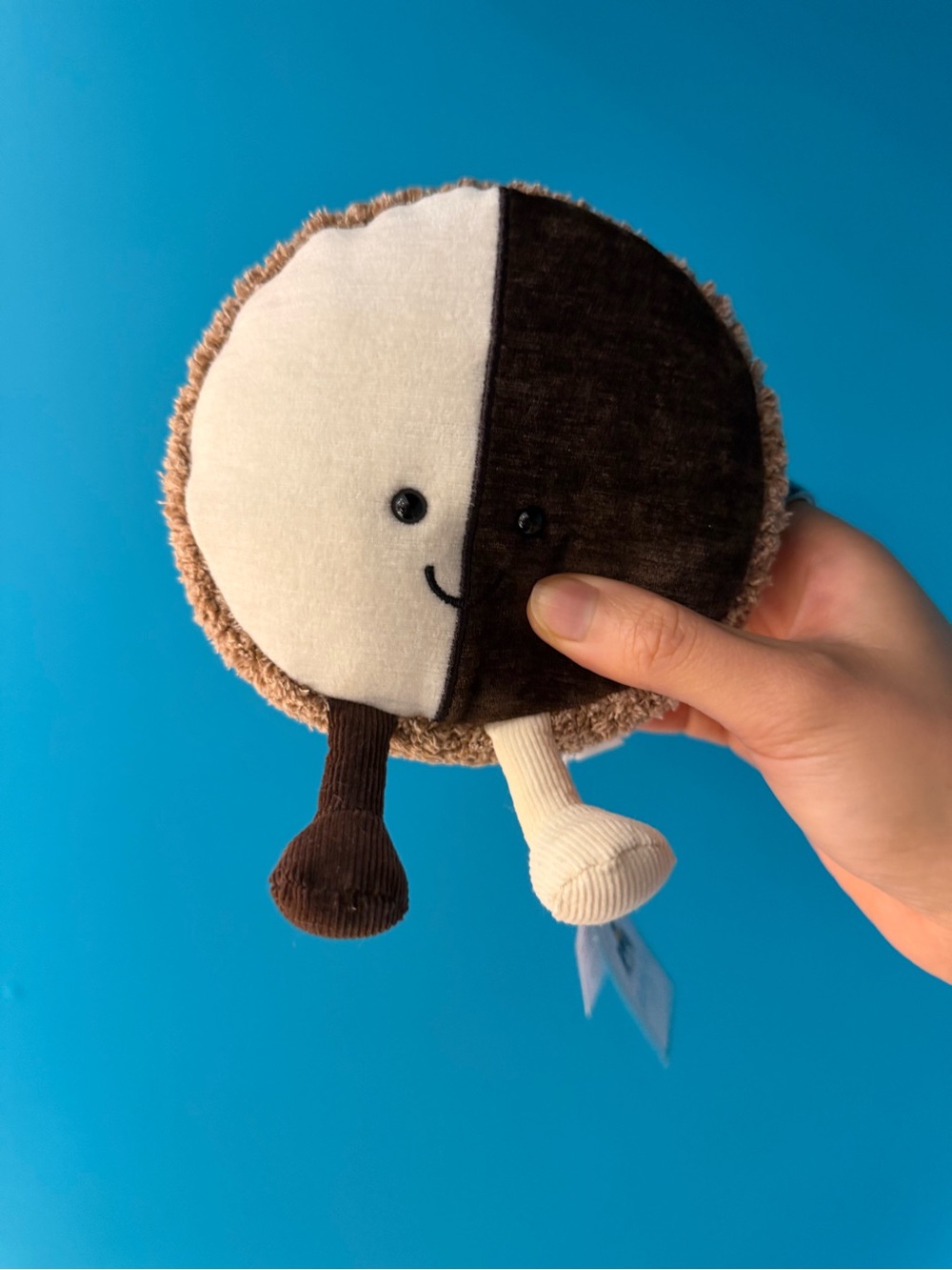 Jellycat Two-Tone Cookie Plush - Brown & Cream